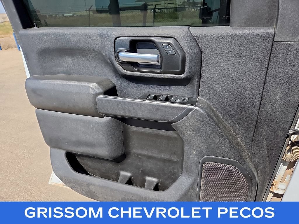 2023 Chevrolet Silverado 3500HD CC Work Truck