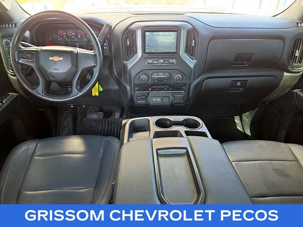 2023 Chevrolet Silverado 3500HD CC Work Truck