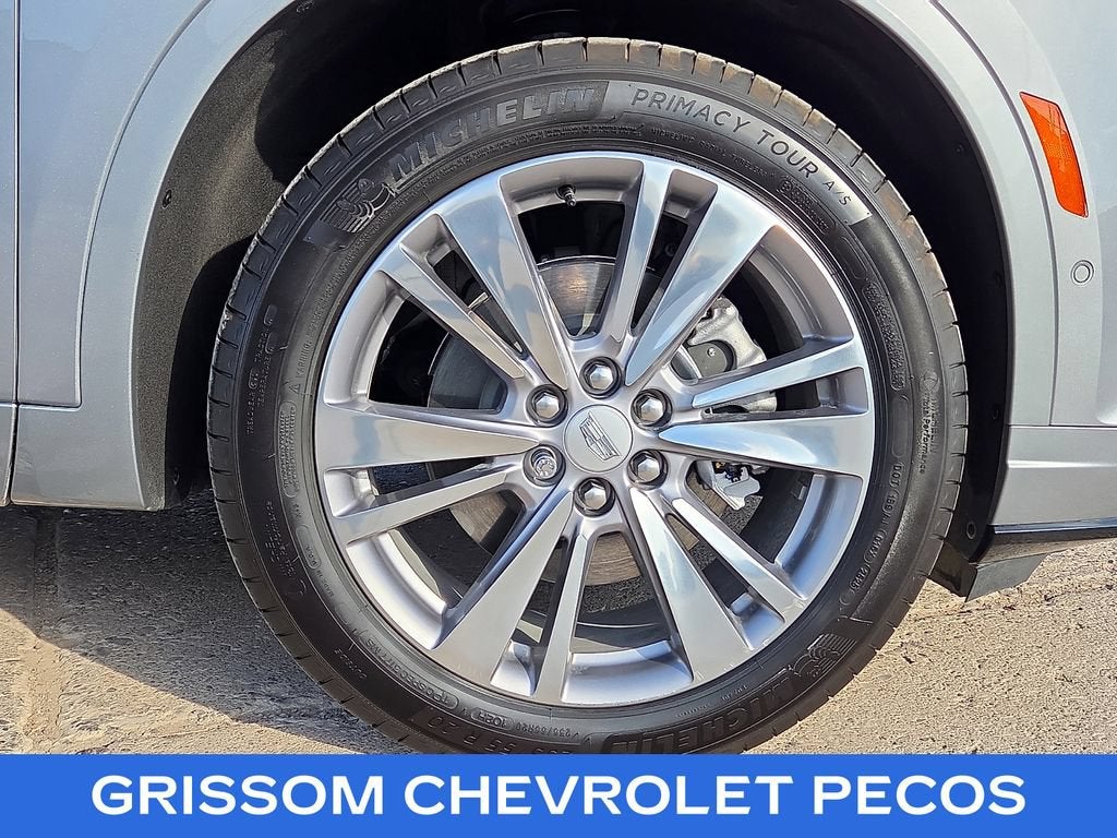 2025 Cadillac XT6 FWD Premium Luxury