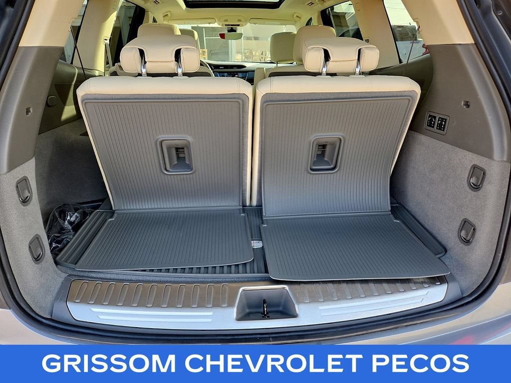 2025 Cadillac XT6 FWD Premium Luxury