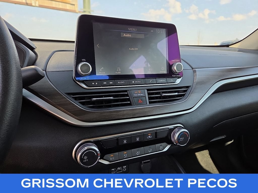 2025 Nissan Altima SV