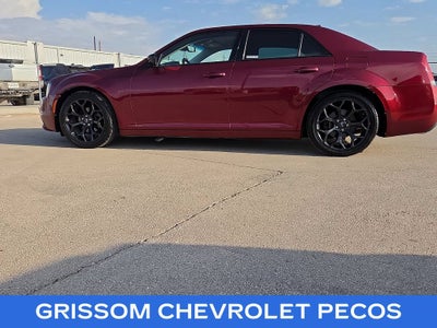 2019 Chrysler 300 Touring