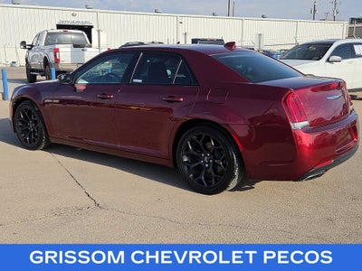 2019 Chrysler 300 Touring