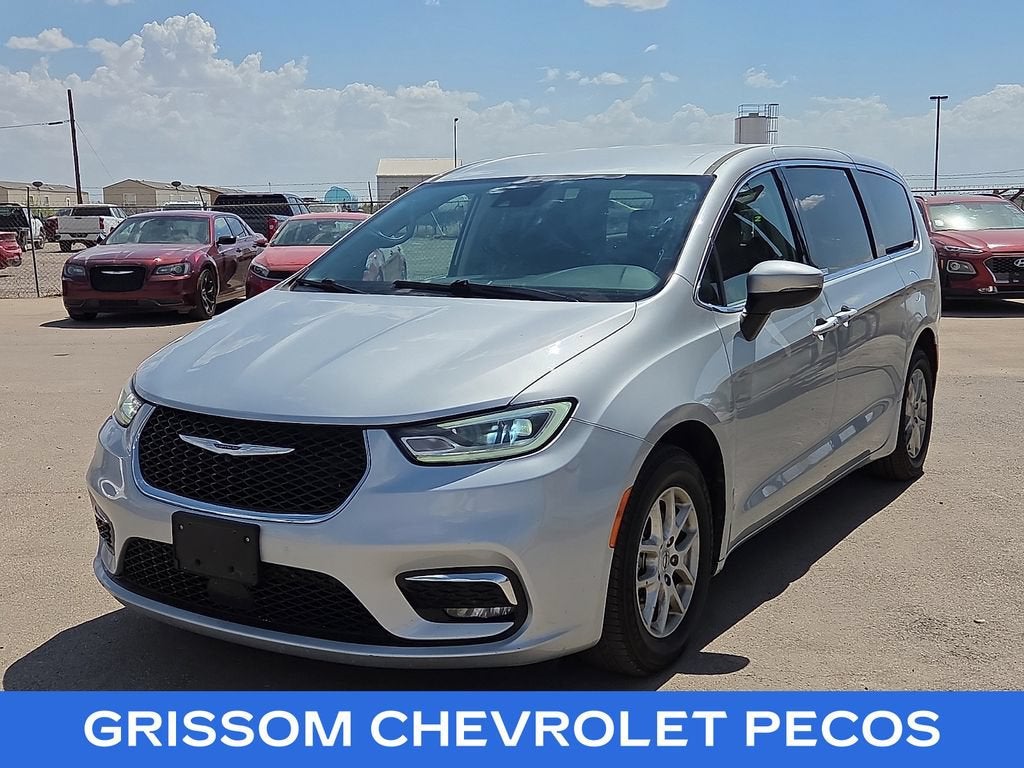 2023 Chrysler Pacifica Touring L