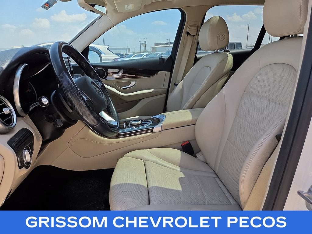 2019 Mercedes-Benz GLC 300 GLC 300