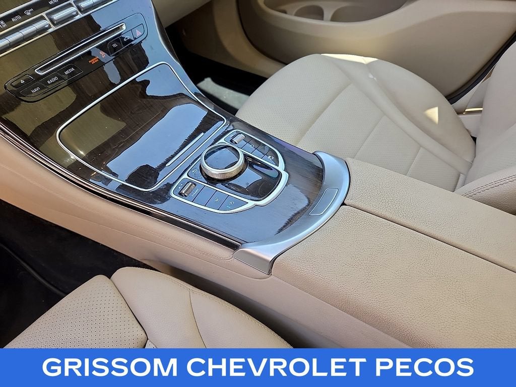 2019 Mercedes-Benz GLC 300 GLC 300
