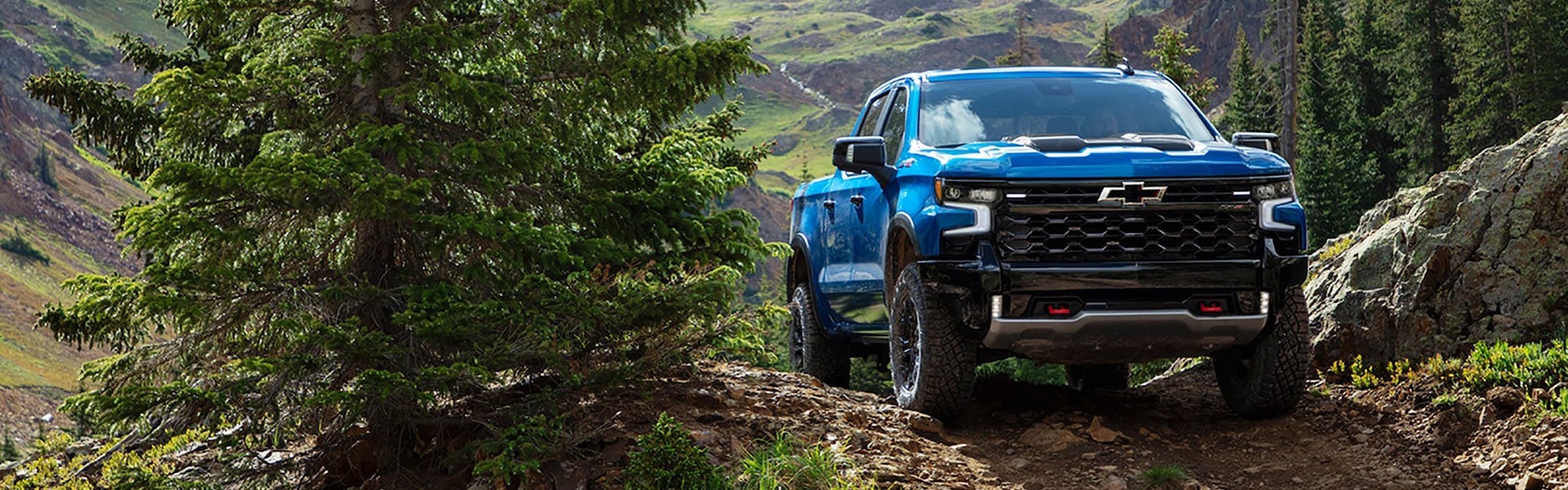 2022 Chevrolet Silverado 1500 vs. 2022 Ram 1500 in Big Lake, TX
